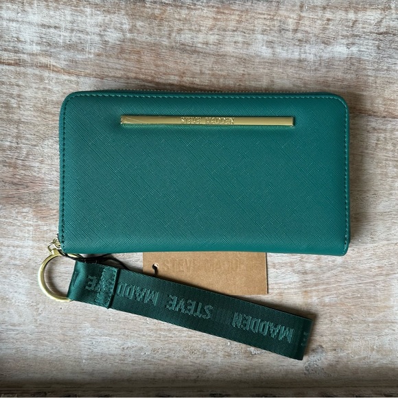 Steve Madden Handbags - Steve Madden Green Zip Around Wallet